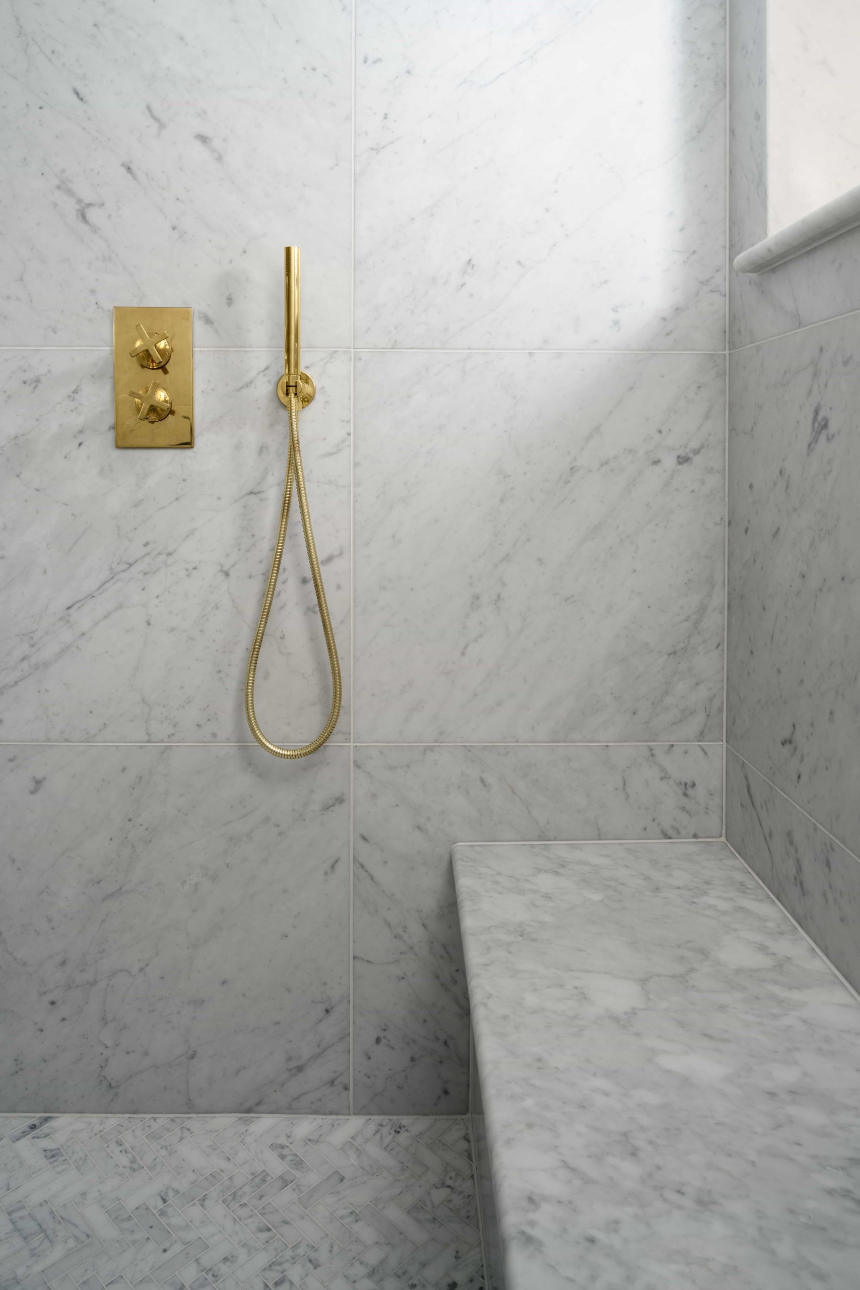 Print TF WC Shower © ZACandZAC